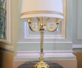 Table lamp in Brass